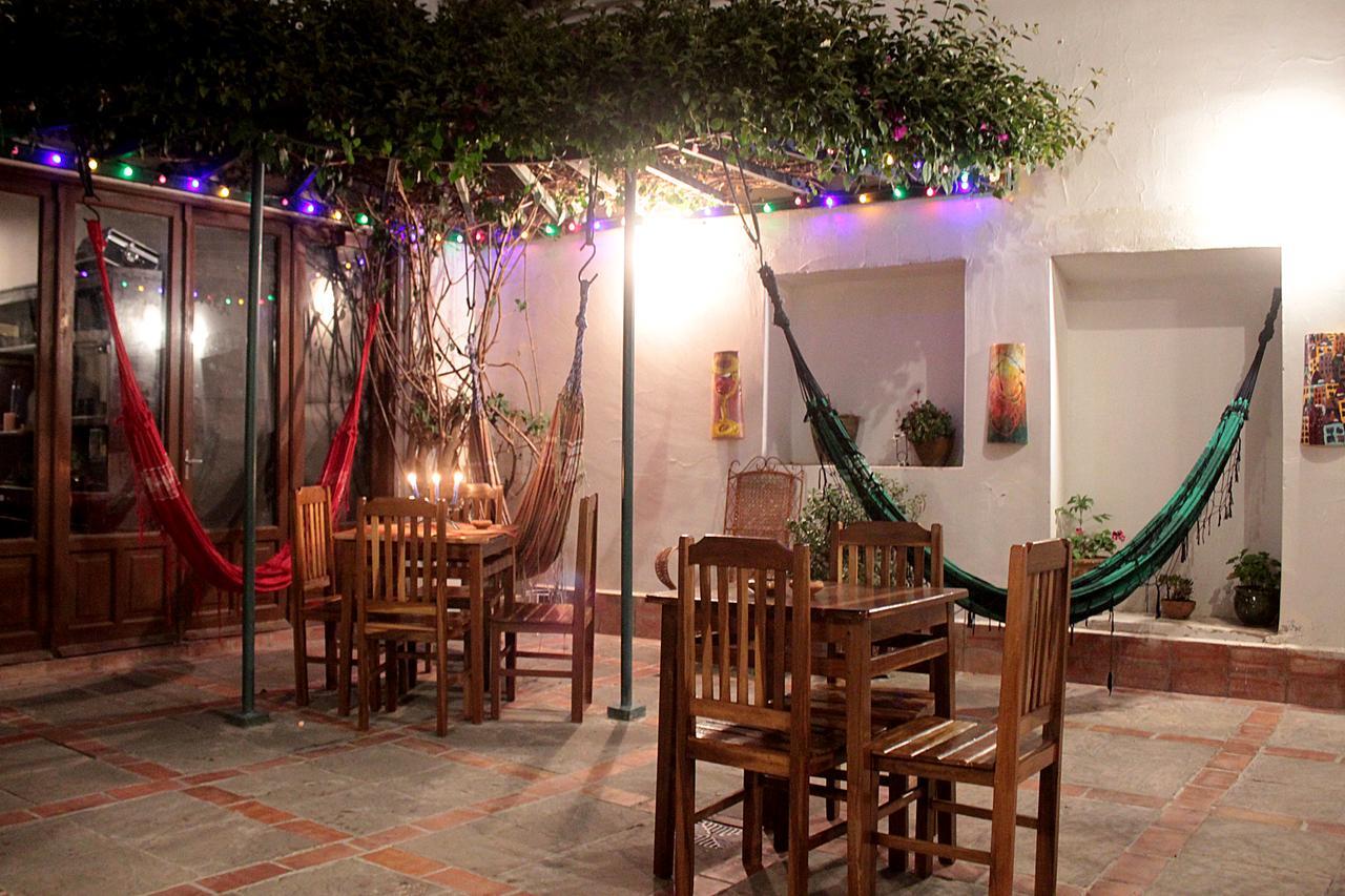 Hostel Casa Blanca سوكر المظهر الخارجي الصورة